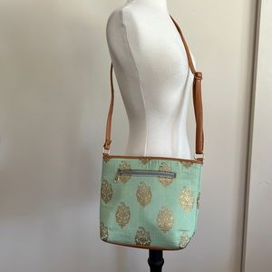 Crossbody bag